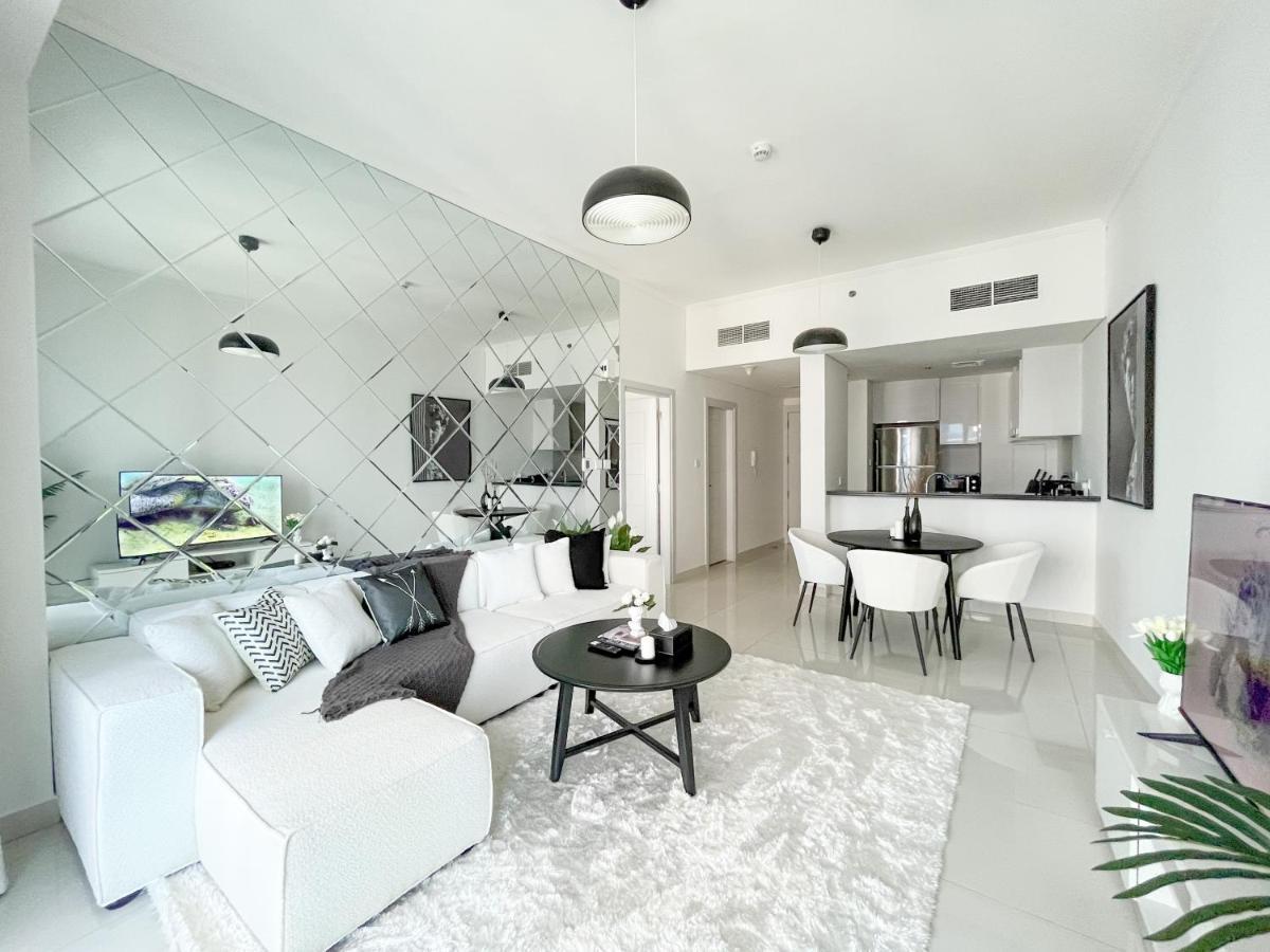 Trophy - Sparkling Suites W Palm View With Direct Access To Marina Walk Dubai Buitenkant foto